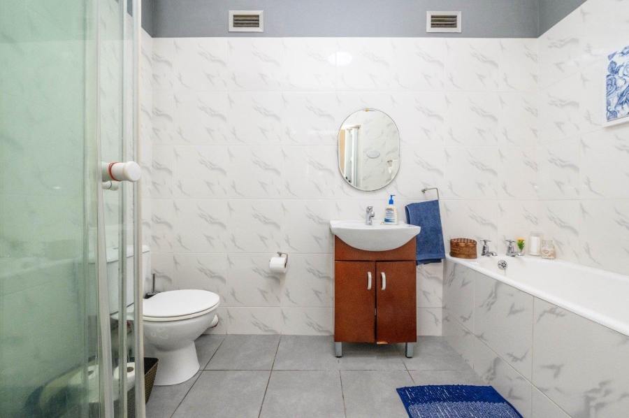 2 Bedroom Property for Sale in St Georges Park Eastern Cape